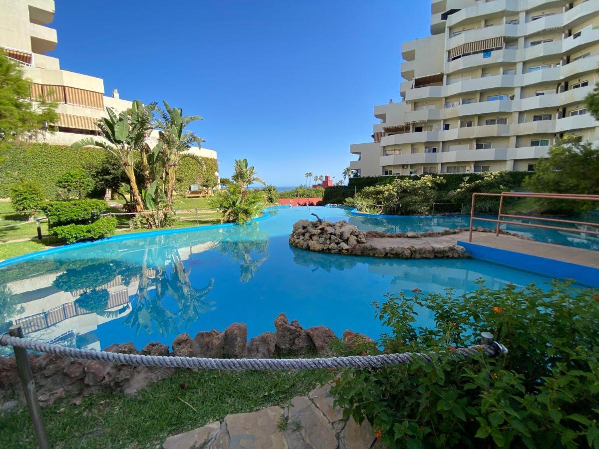 Modern Sea View Studio In Benal Beach Benalmádena Exterior foto